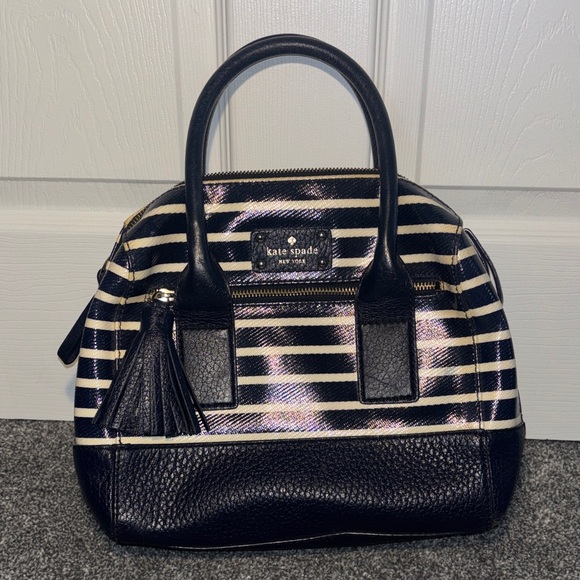 Kate Spade navy blue and Cream Striped Women’s purse - Picture 3 of 16